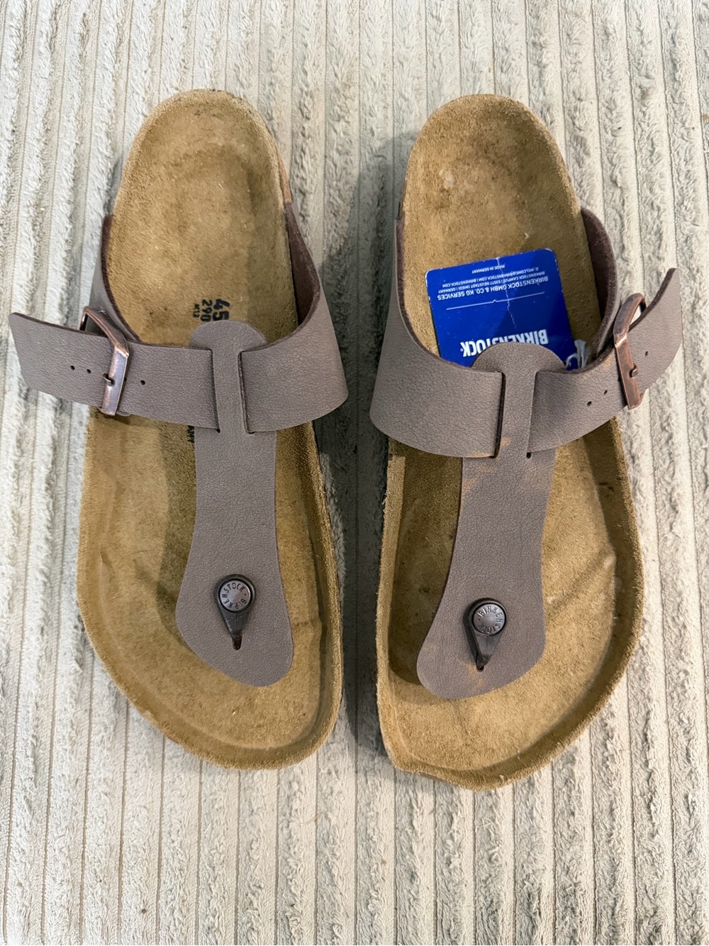 Birkenstock Taupe Men’s Thong Sandals with Buckle Strap